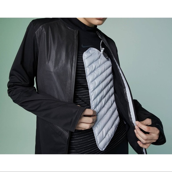 Nike Premium Running Jacket - Picture 5 of 10